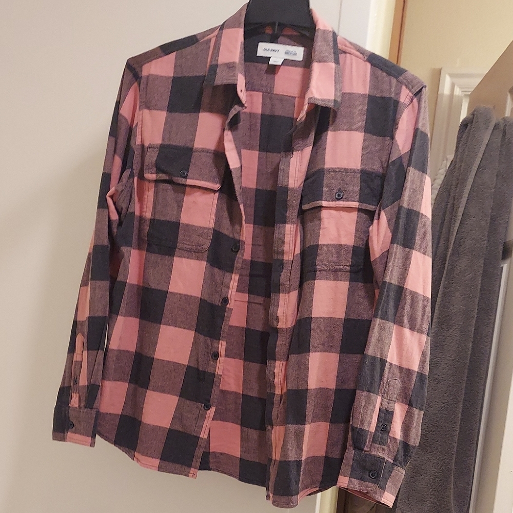 Old Navy Pink and Black Buffalo Plaid Button-Up Shirt